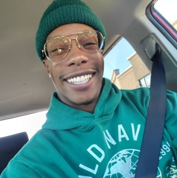 Meet your Posher, Corey - Picture 1 of 1